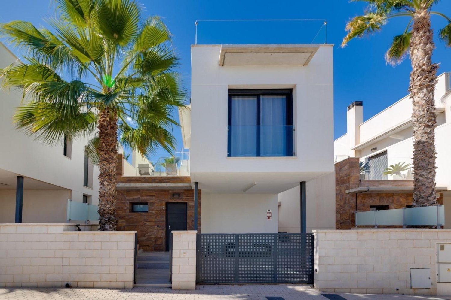 3 Schlafzimmer Villa in La Zenia, Spain, Nr. 365010