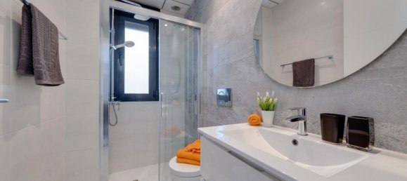 3 Schlafzimmer Villa in La Zenia, Spain, Nr. 365010 15