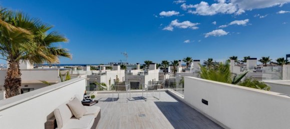 3 Schlafzimmer Villa in La Zenia, Spain, Nr. 365010 10