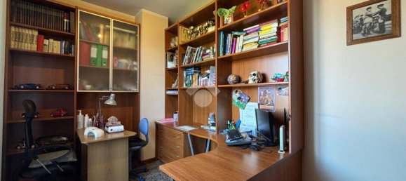 Villa de 4 dormitorios en Giussano, Italy No. 314339 23