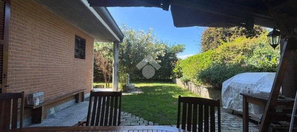 Villa de 4 dormitorios en Giussano, Italy No. 314339 4