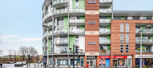 1 bedroom Apartment in London, United Kingdom No. 9894 8