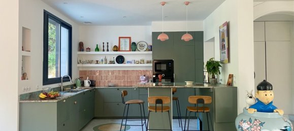 4 bedrooms Villa in Toulon, France No. 348693 2