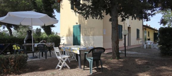 15 bedrooms Building in Cecina, Italy No. 42711 16