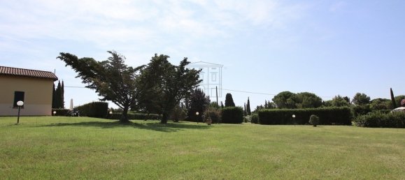 15 bedrooms Building in Cecina, Italy No. 42711 36