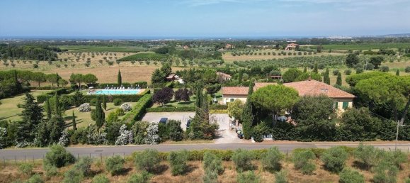 15 bedrooms Building in Cecina, Italy No. 42711 12