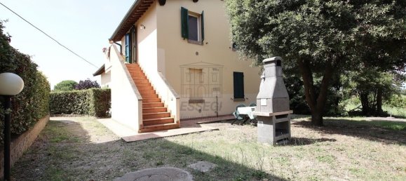 15 bedrooms Building in Cecina, Italy No. 42711 32