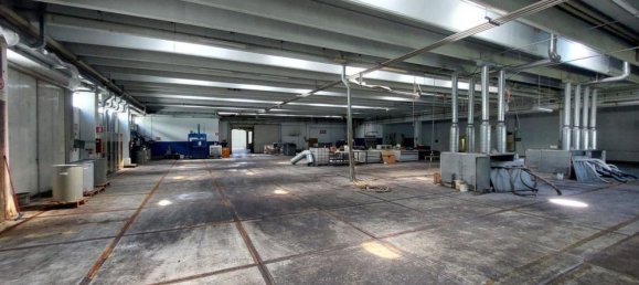3500m² Warehouse in Peschiera Borromeo, Italy No. 379255 9