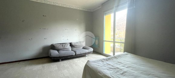 3 rooms Apartment in Trescore Balneario, Italy No. 151594 11