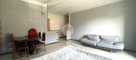 3 rooms Apartment in Trescore Balneario, Italy No. 151594 9