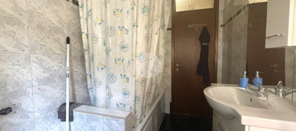 3 rooms Apartment in Trescore Balneario, Italy No. 151594 6