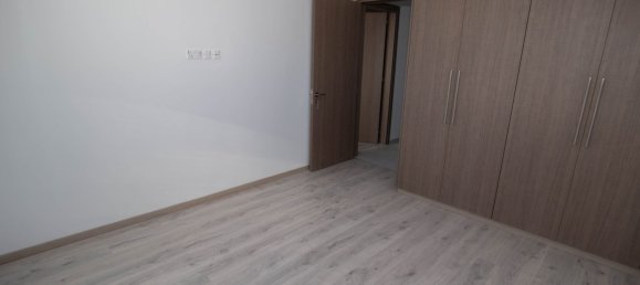 2 bedrooms Apartment in Larnaca, Cyprus No. 17143 16
