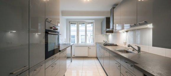 Квартира с 5 комнатами в Леопольдштадт, Австрия № 130902 5