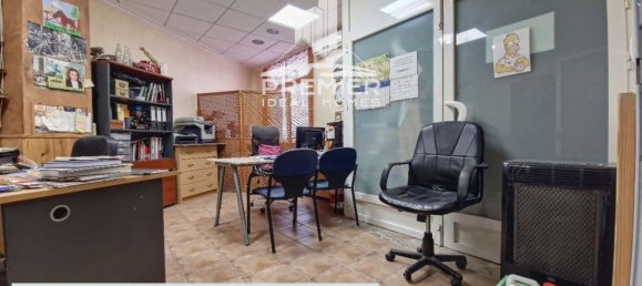 97m² Commercial property in Elda, Spain No. 150382 3