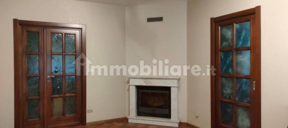 Квартира с 2 спальнями в Кунео, Италия № 91128 3