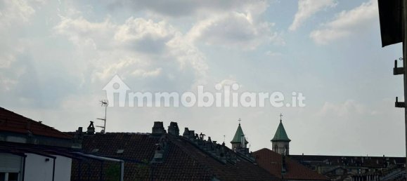 1 bedroom Apartment in Turin, Italy No. 197523 5