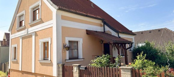 Дом с 4 комнатами в Берндорф, Австрия № 127249 17