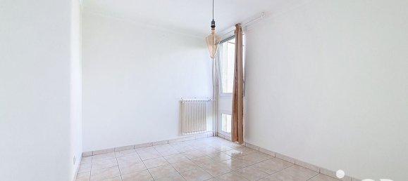 3 Schlafzimmer Wohnung in Livry-Gargan, France, Nr. 330435 5