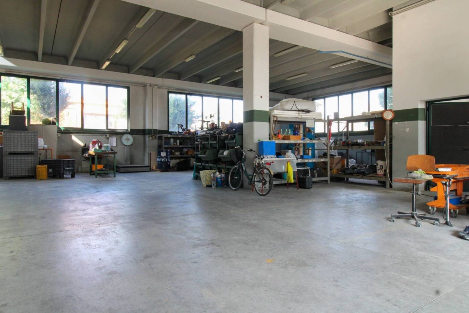 2 rooms Warehouse in Roccafranca, Italy No. 80099
