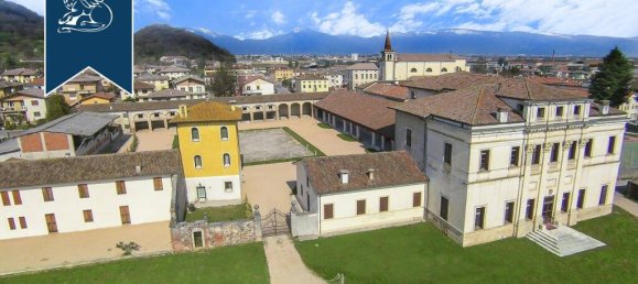 8 bedrooms Villa in Malo, Italy No. 362949 7