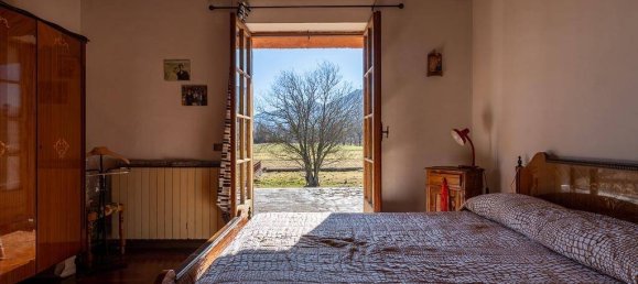 Вилла с 4 спальнями в Леонесса, Италия № 72788 14