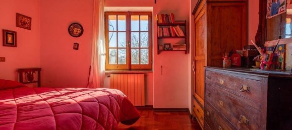 Вилла с 4 спальнями в Леонесса, Италия № 72788 11