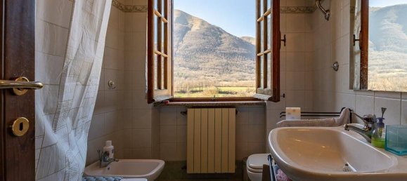 Вилла с 4 спальнями в Леонесса, Италия № 72788 8