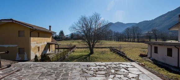 Вилла с 4 спальнями в Леонесса, Италия № 72788 15