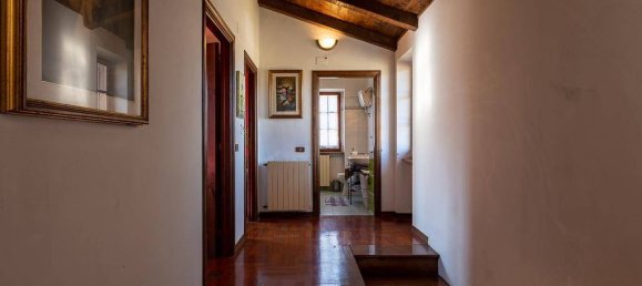 Вилла с 4 спальнями в Леонесса, Италия № 72788 18