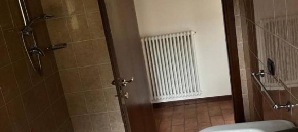 4 rooms Apartment in Modena, Italy No. 154204 38