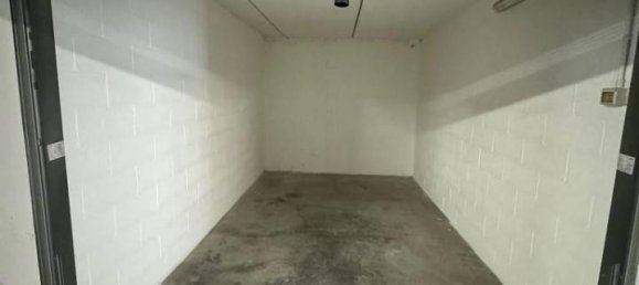 4 rooms Apartment in Modena, Italy No. 154204 21