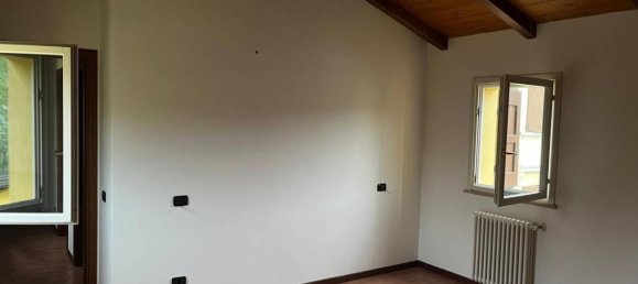 4 rooms Apartment in Modena, Italy No. 154204 43