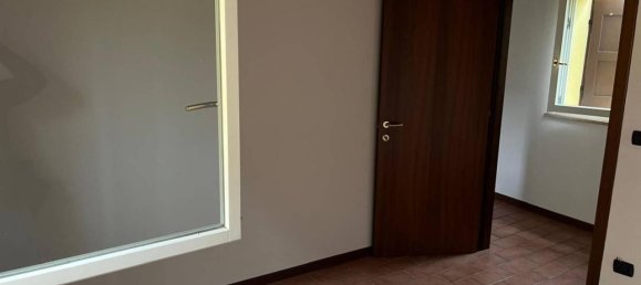 4 rooms Apartment in Modena, Italy No. 154204 31