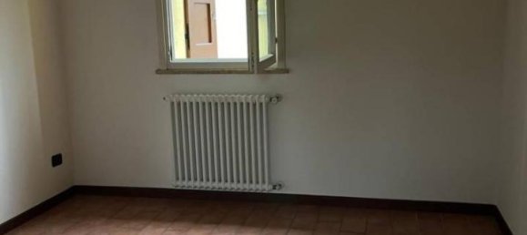 4 rooms Apartment in Modena, Italy No. 154204 28