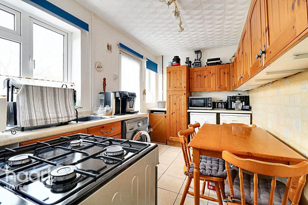 3 Schlafzimmer Haus in West Drayton, United Kingdom, Nr. 5082