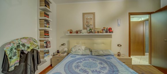 2-Zimmer Wohnung in Cardano al Campo, Italy, Nr. 310605 17