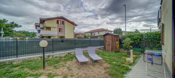 2-Zimmer Wohnung in Cardano al Campo, Italy, Nr. 310605 26