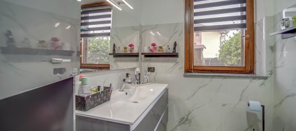 2-Zimmer Wohnung in Cardano al Campo, Italy, Nr. 310605 13