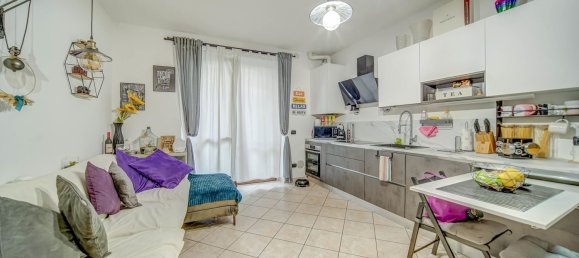 2-Zimmer Wohnung in Cardano al Campo, Italy, Nr. 310605 2
