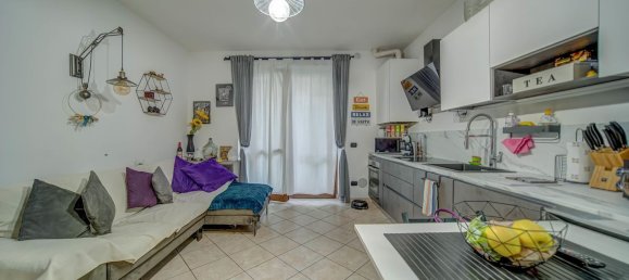 2-Zimmer Wohnung in Cardano al Campo, Italy, Nr. 310605 9