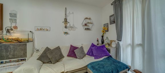 2-Zimmer Wohnung in Cardano al Campo, Italy, Nr. 310605 6
