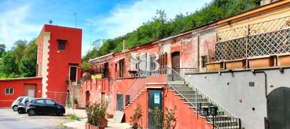 1 room Commercial property in Rome, Italy No. 50133 9