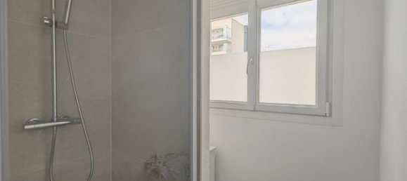 4 bedrooms Apartment in Angers, France No. 287914 12