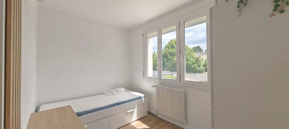 4 bedrooms Apartment in Angers, France No. 287914 8