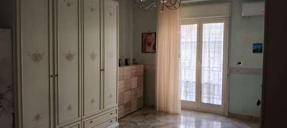 5 rooms Apartment in Palermo, Italy No. 45639 22