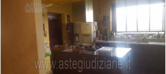 3 Schlafzimmer Villa in Segni, Italy, Nr. 13294 10