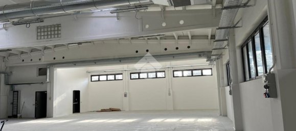 4 rooms Warehouse in Parma, Italy No. 23785 22