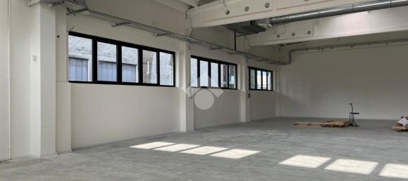 4 rooms Warehouse in Parma, Italy No. 23785 19