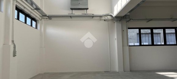 4 rooms Warehouse in Parma, Italy No. 23785 25
