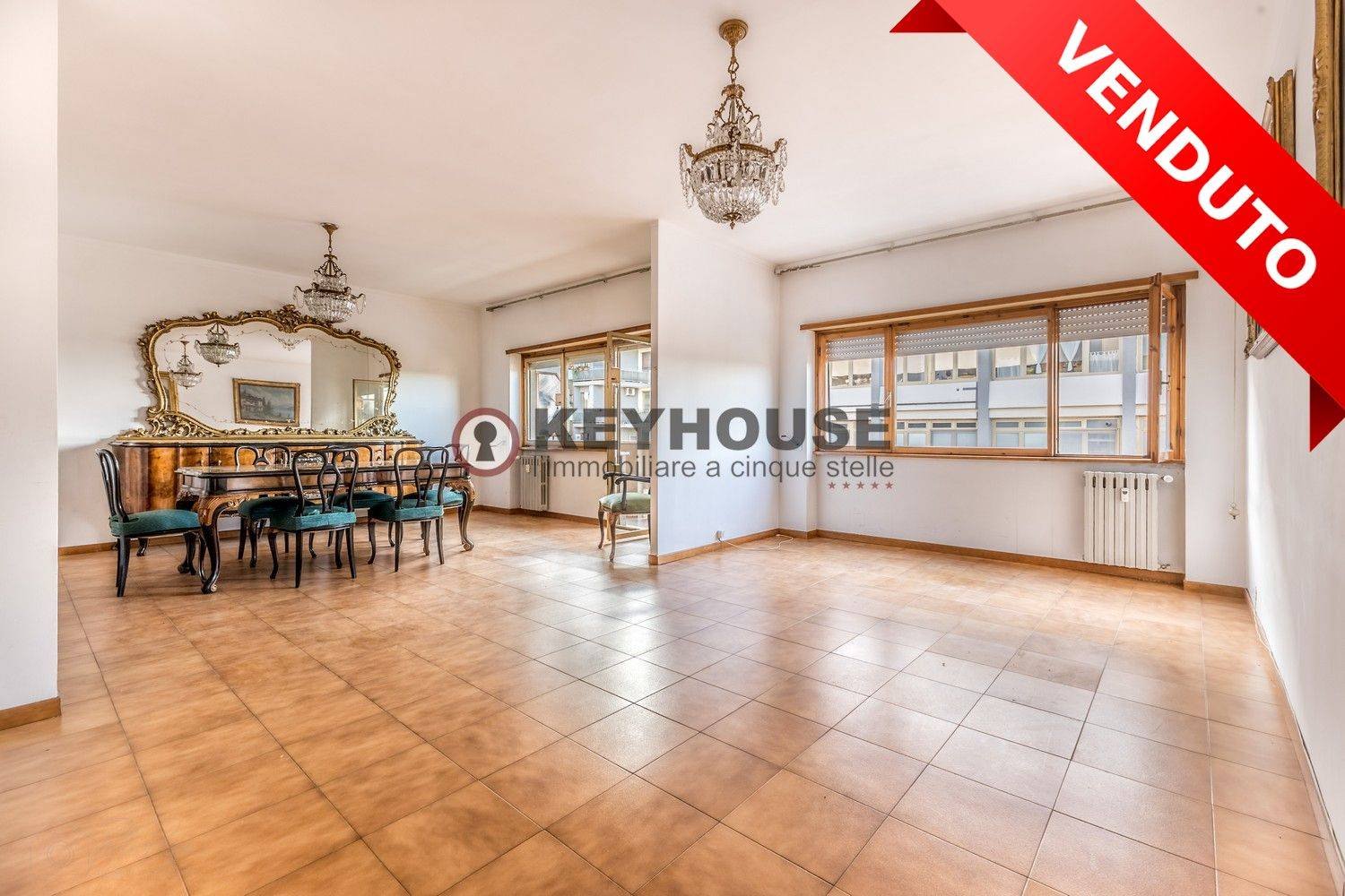 3 bedrooms Apartment in Rome, Italy No. 112630